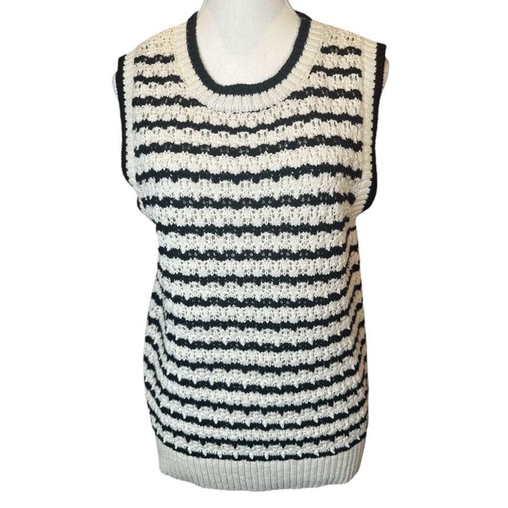 Sanctuary NWT Crochet Black and White Striped Sweater Vest/Tank - Picture 3 of 12